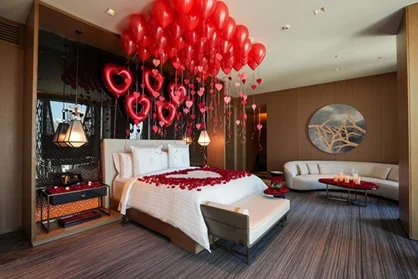 10 Romantic Hotel Room Ideas to Surprise Your Partner This Valentine’s Day